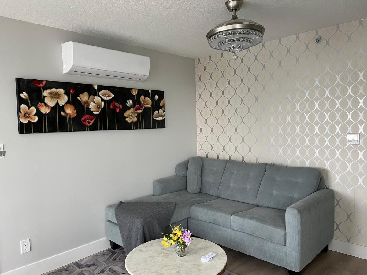 Water View Condo In Downtown فانكوفر المظهر الخارجي الصورة